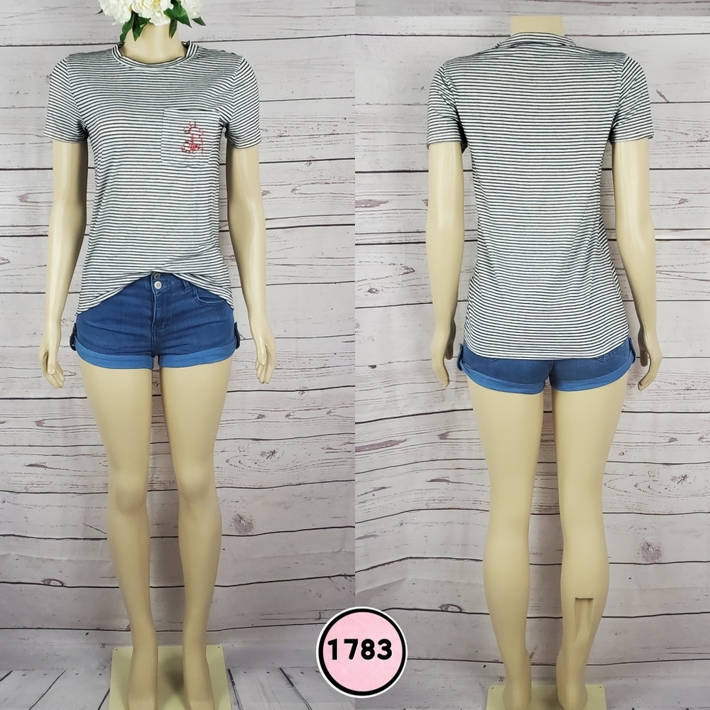 small stripe tshirt